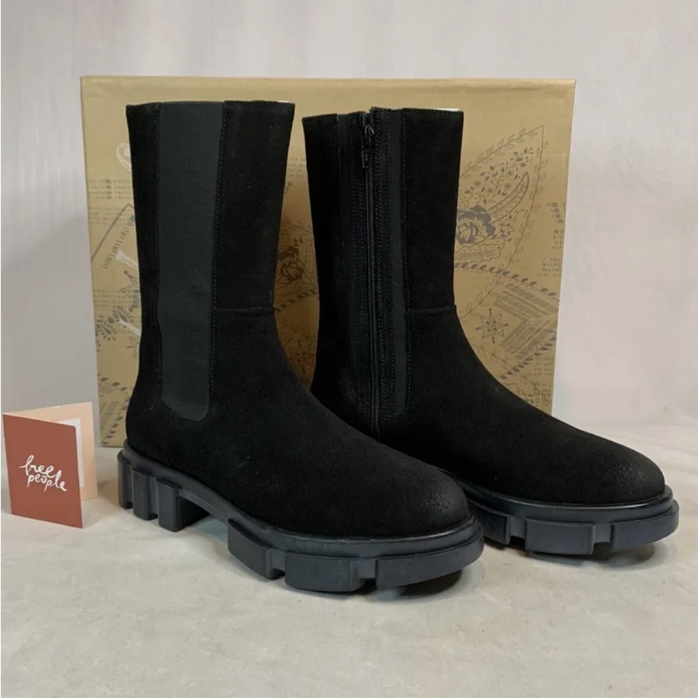 Free People Black Ankle Boots suede 7